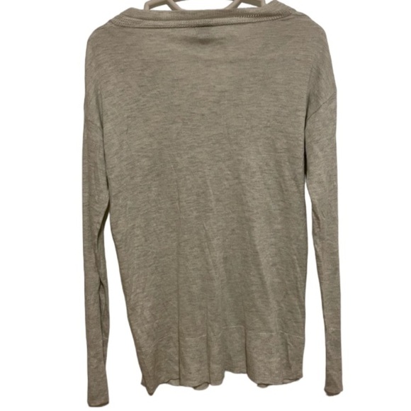 A New Day Lightweight V Neck Gray Sweater Size Small - Picture 2 of 7